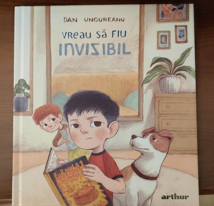 Carte cartonată copii