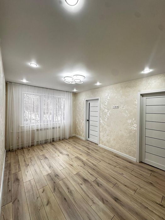 Продам квартиру в центре города