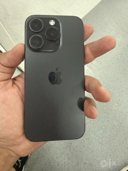 iPhone 15 pro 256 KH/A