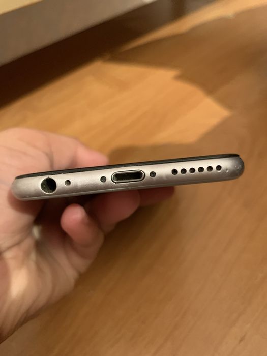 Продается айфон 6-ой s