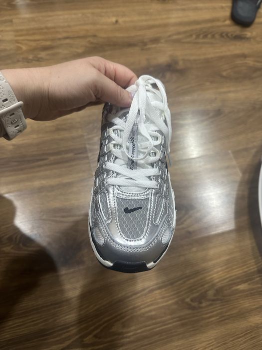 Продам кроссовки nike P-6000
