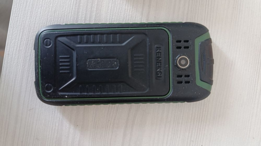 Продам телефоны старые телефоны