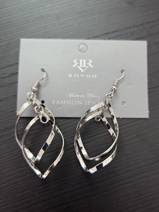 Vand Set 4 perechi de Cercei