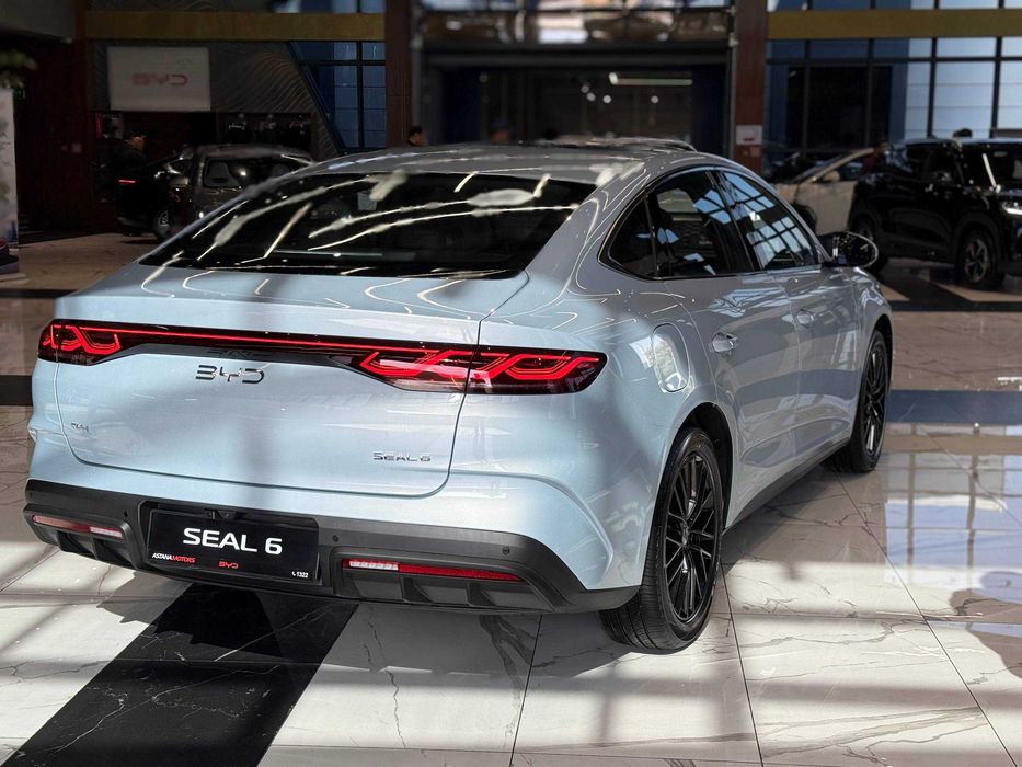 BYD SEAL 6 DM-i 120 km Flagship  2000 km sotuvda