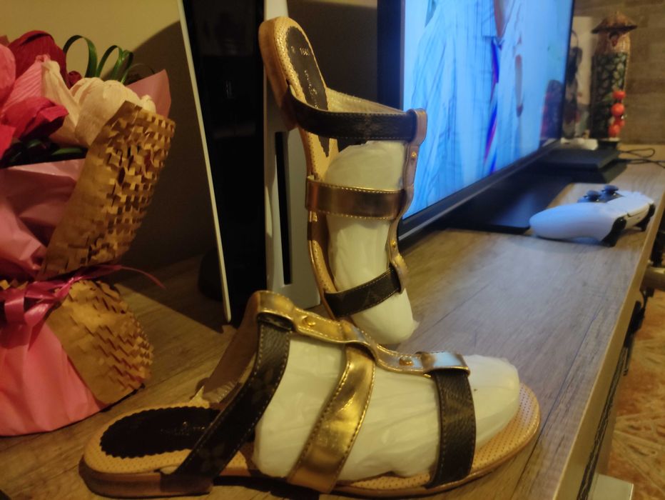 Летни дамски сандали Louis Vuitton - оригинални