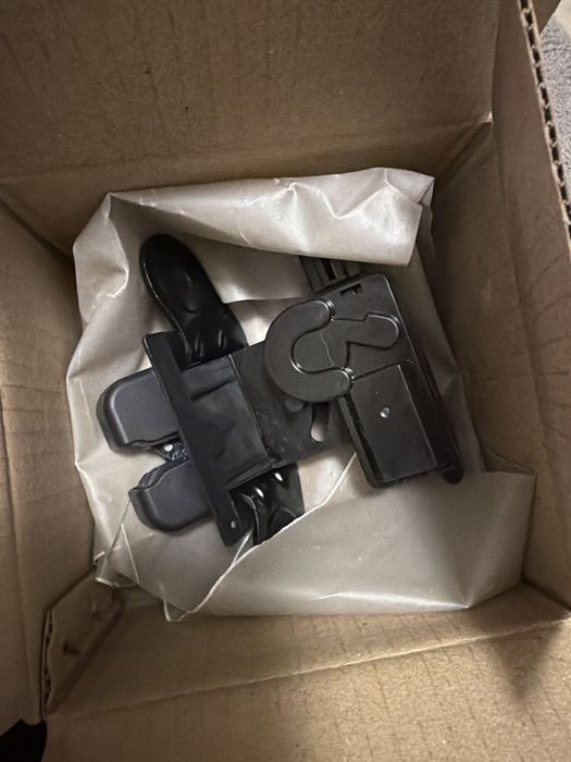 Broasca portbagaj incuietoare haion dacia spring original