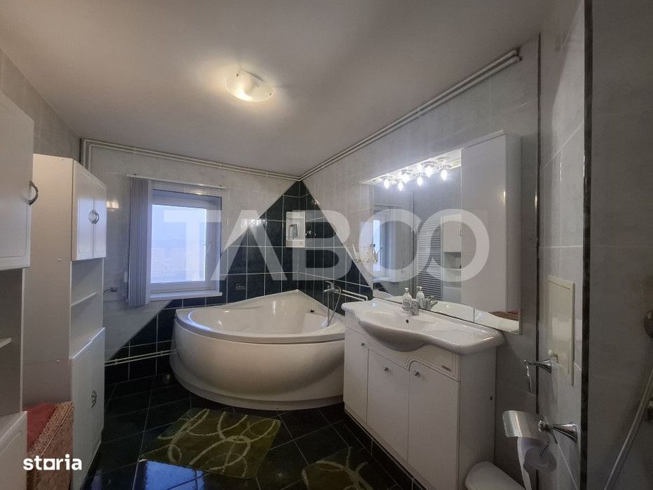 Apartament 5 camere de vanzare 138 mp utili zona Ciresica Sibiu