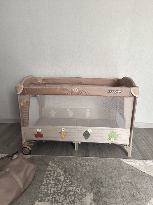 Продается манеж babyton