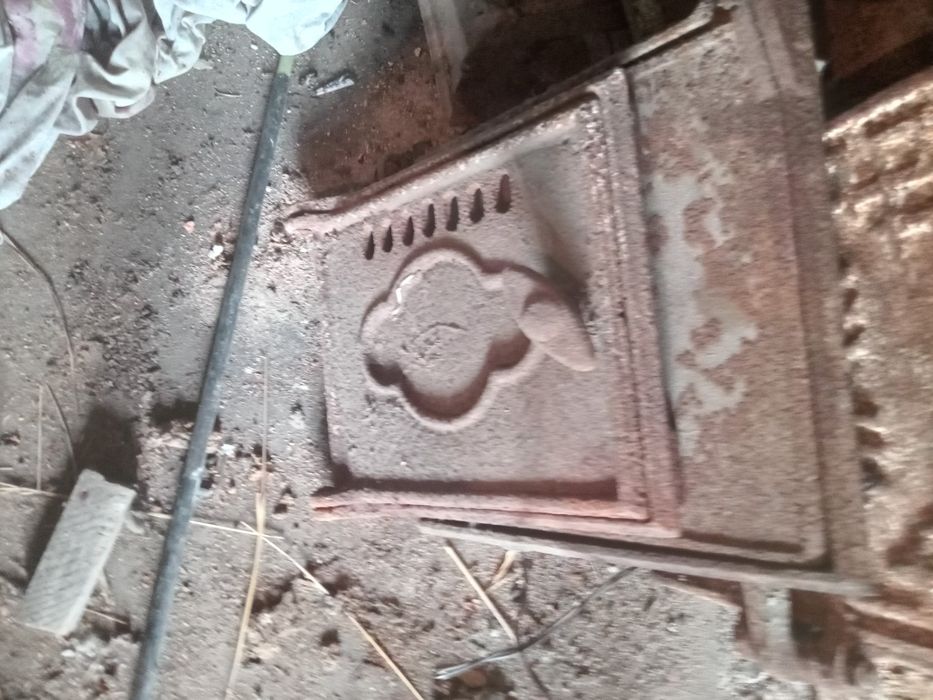 Двери на печку с отливкой