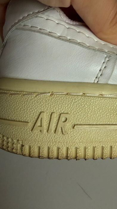 Продам оригинальные кроссовки "Air Force 1"