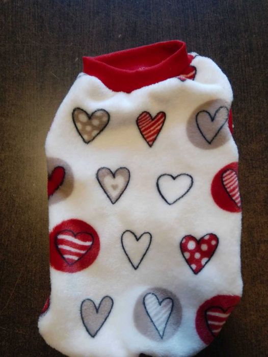 Блузки за кученца.Меки и топли за зимата