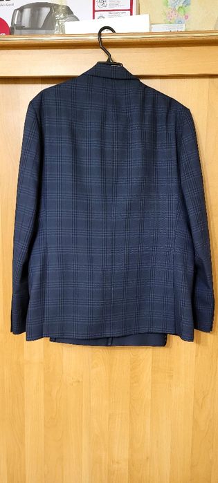 Продам мужской костюм