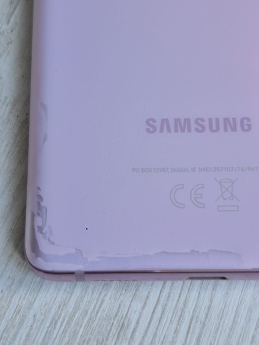 Продавам телефон Samsung S20 fe Самсунг s20fe