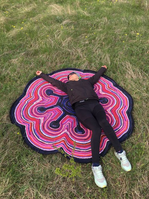 Продавам авторски килими D 170-180см