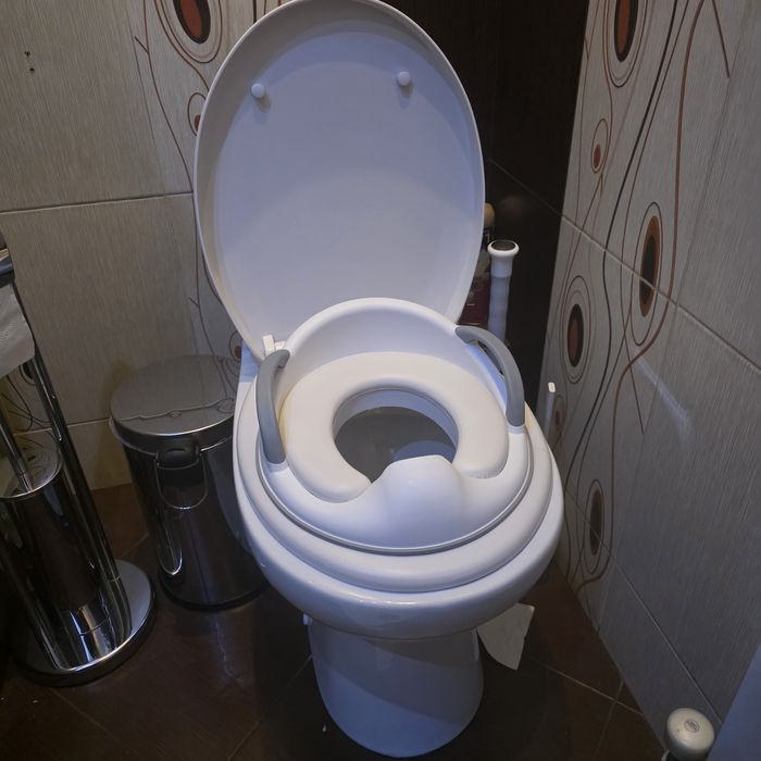 Сиденье на унитаз детское