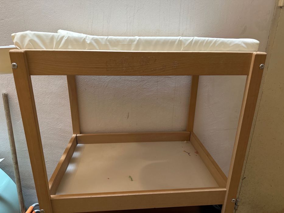 Бебешки повивалник