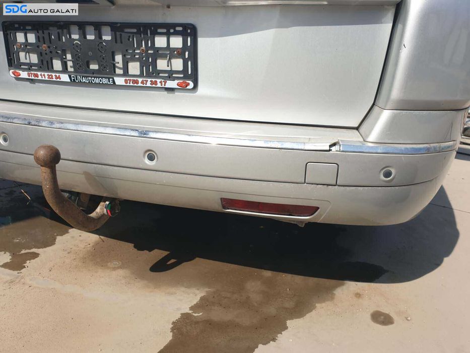 Bara Spoiler Spate cu Locas Senzori Parcare cu Imperfectiuni Citroen C4 Grand Picasso 2006 - 2013 Culoare EZR [Q3226]