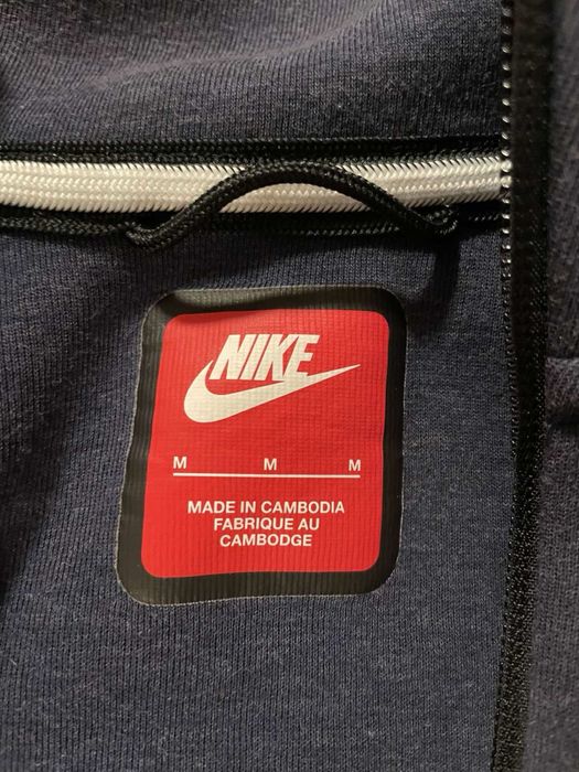 HUGO Мъжка блуза S Мъжки суитшърт NIKE TCH размер М коментар