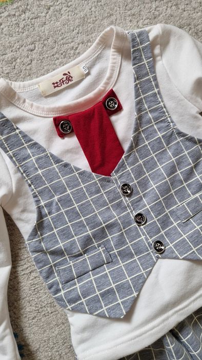 Costum bebe băieți