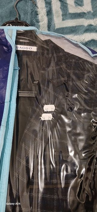 Pidjak kastyum sotiladi