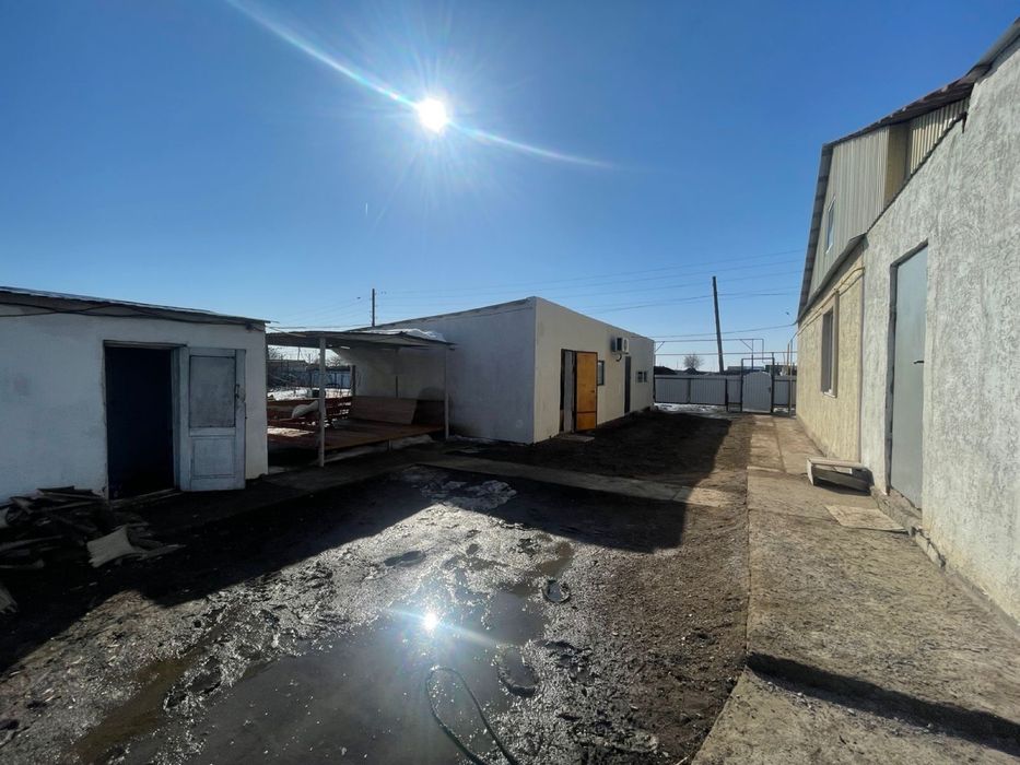 Болшой дом пос Белес