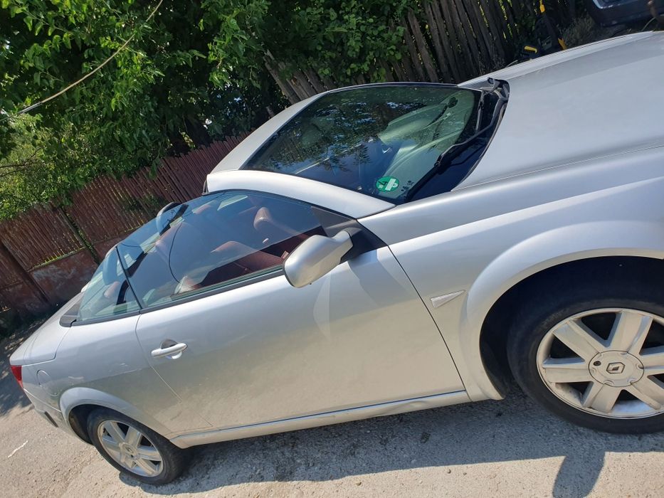 Reno megan decapotabil