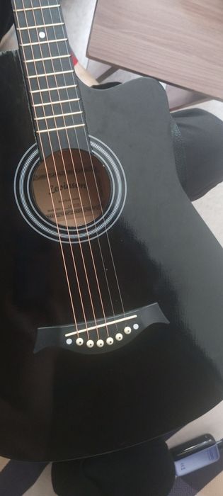 Гитара акустическая