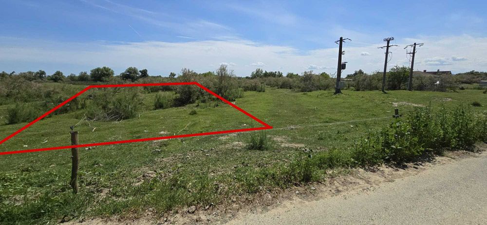 Teren in Delta Dunarii pe bratul Sulina, in Gorgova