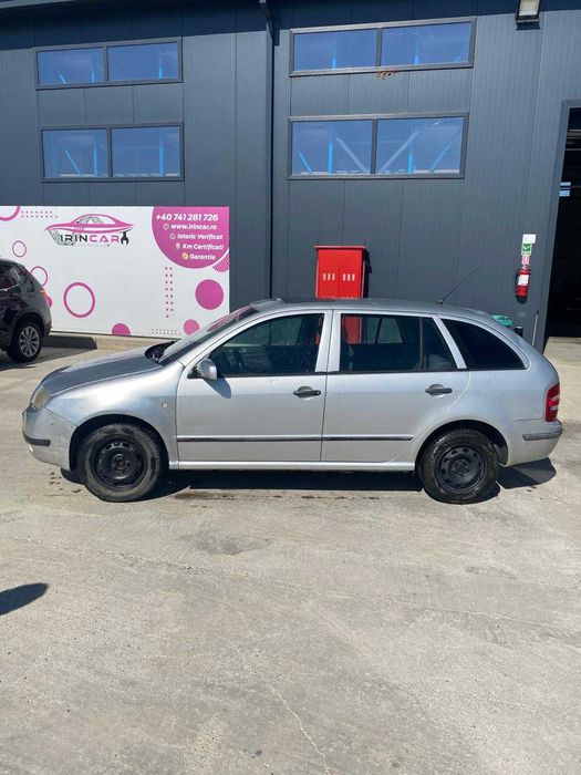 Dezmembrez Skoda Fabia 2002 break 1.4