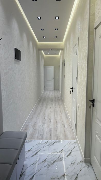 Продаю свою 4х комнатную квартиру (первичка) на ул. Геофизика