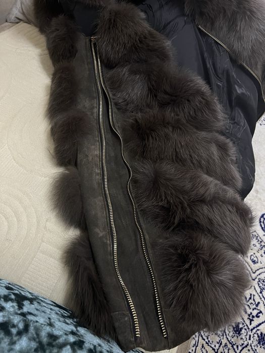 Жилетка безрукавка из натурального меха песца