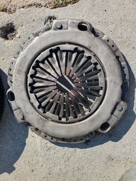 Съединител Мини Купър (R56) 1.6 S  Turbo  174 к.с. 
/Комплект/:
- Двум