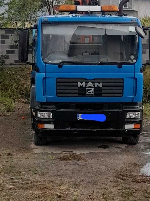 Camion basculabil cu macara MAN TGM18.240
