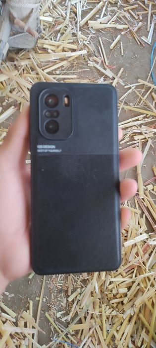 POCO F3 8+8 RAM 256 GB