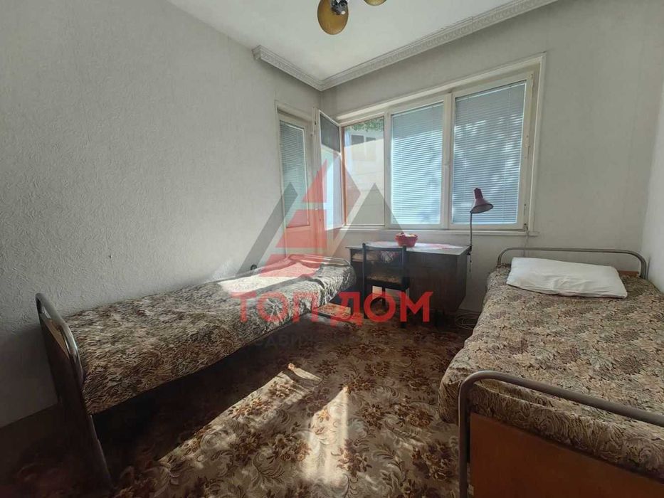 Продава се Четиристаен апартамент в Варна, Център - 120 кв.м за 2242 €/кв.м - Снимка #9