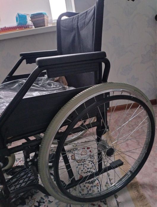 Инвалидное кресло
