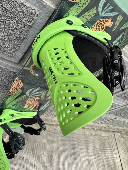 placa noua snowboard easy huntress L142cm