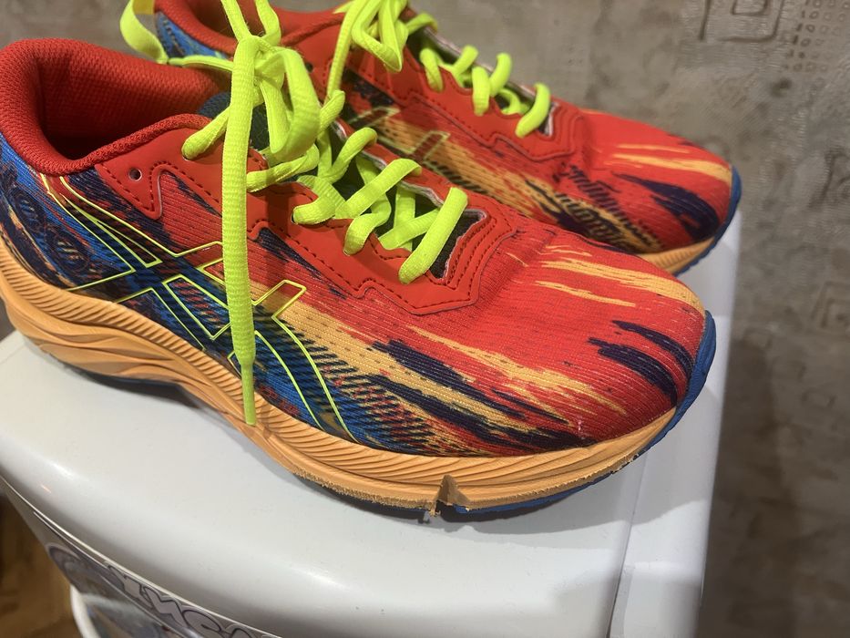 Детски маратонки ASICS