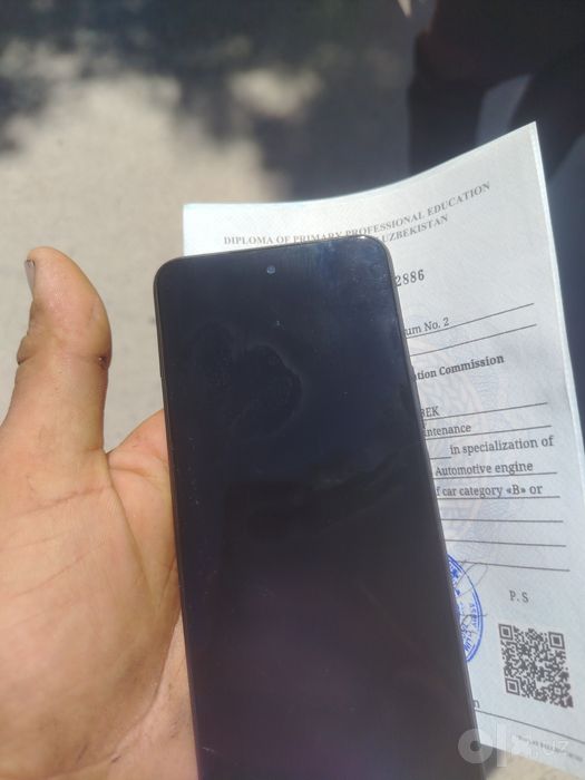 Infinix hot 20 i