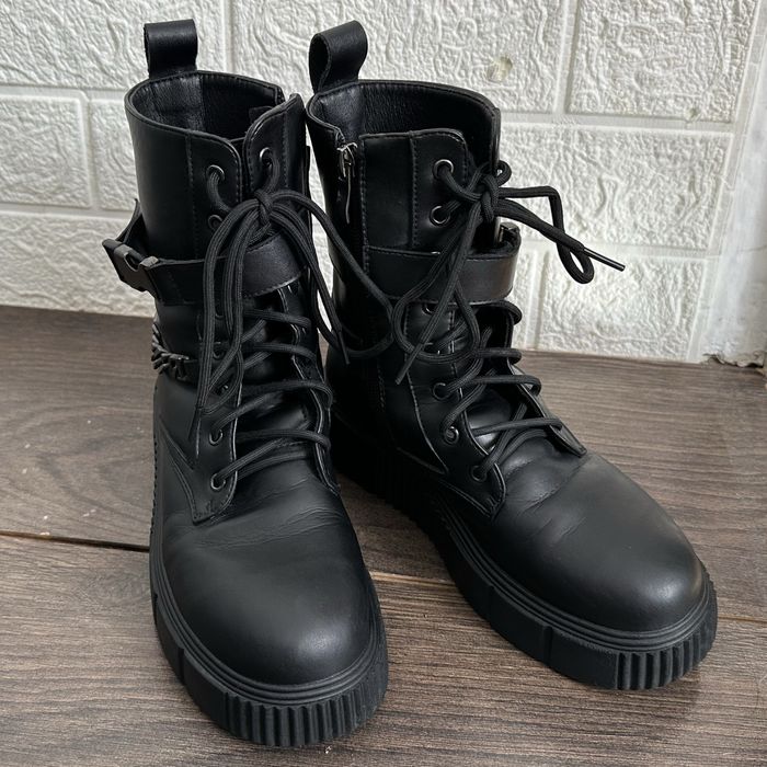 Продам сапоги  на девочку