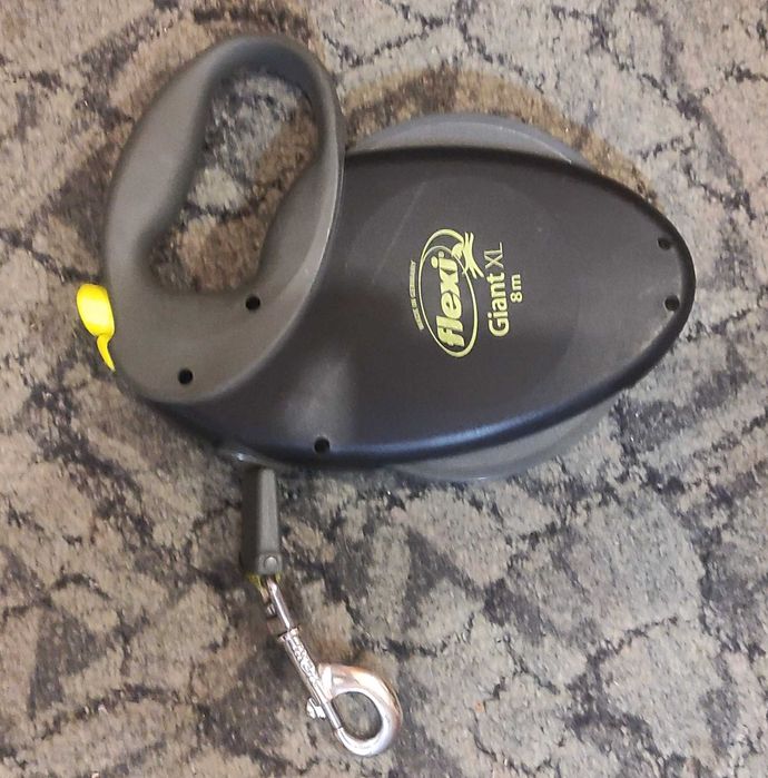 Продам поводок-рулетку. Flexi Giant.