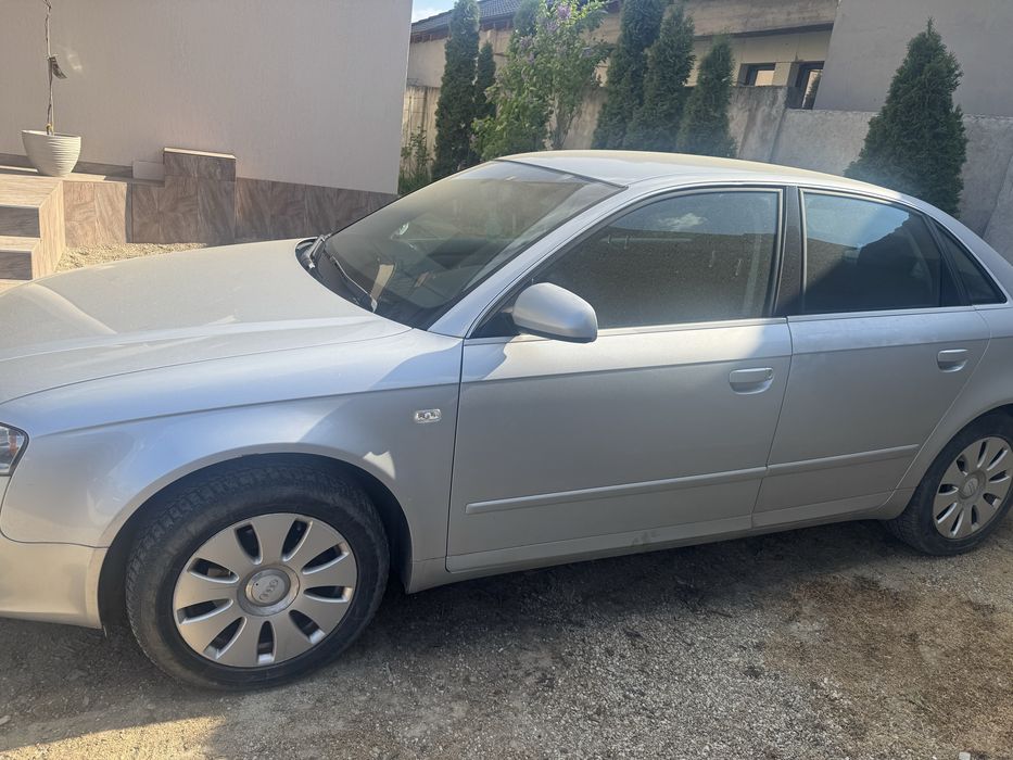 Vand URGENT Audi A4 an 2006 (Pret 2800 euro)
