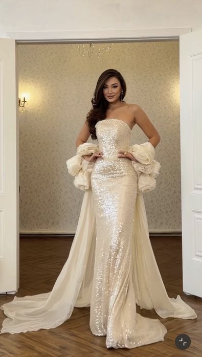 Платье вечернее/ свадебное/ на узату