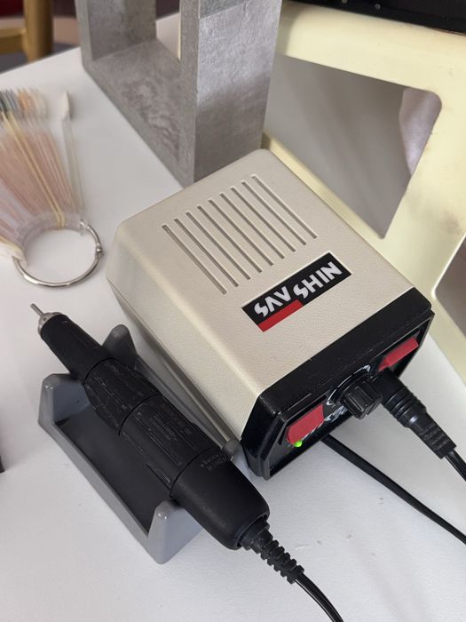 Продам аппарат для маникюра Strong 204