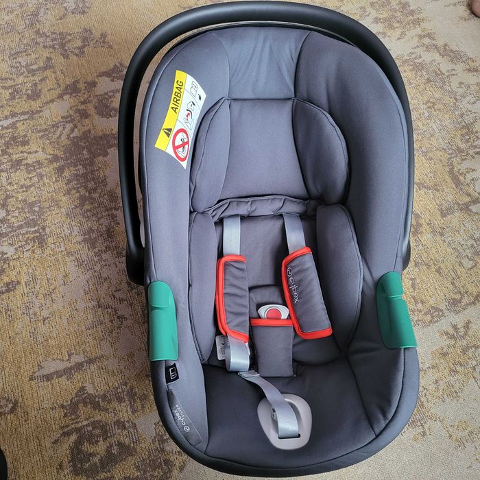 Столче за кола Cybex Aton B2 i-size