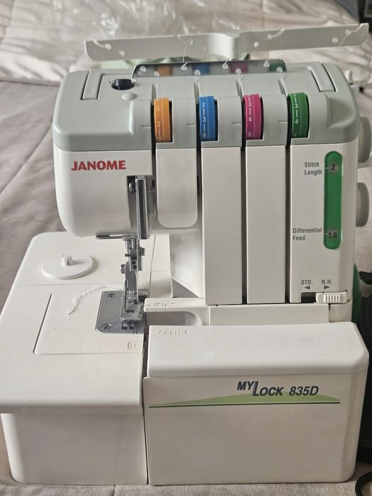 Оверлок Janome MyLock 835D, отличное состояние — Алматы