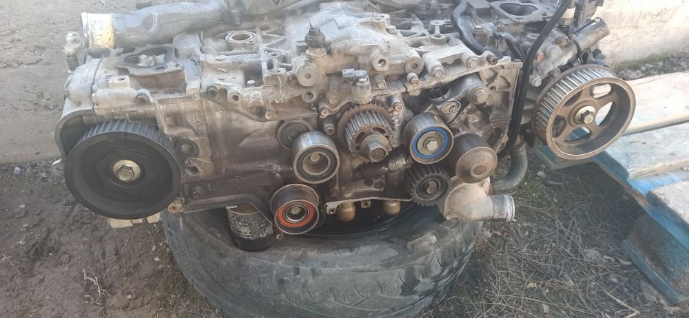 Субару форестер 2.5 простой мотор