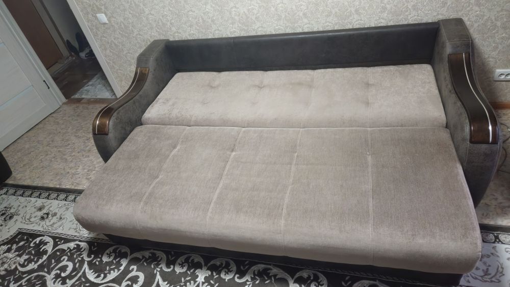 Продам диван мягкий уголок