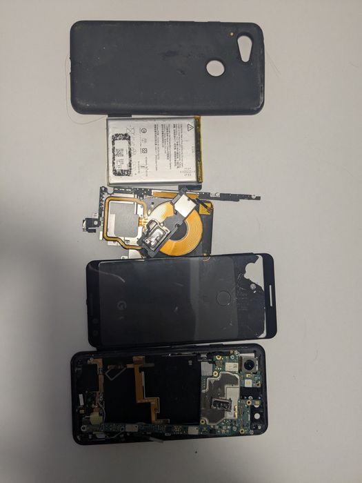 Pixel 3 на запчасти
