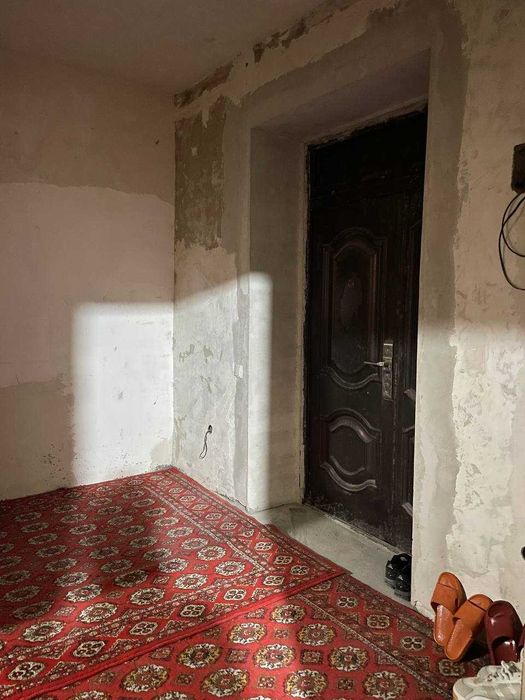 Куйлюк продается земля 4.5 сот, Дом 2.5, 7 спальных, Бассейн + Сауна